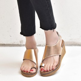Women Large Size Buckle Strap Clip Toe Wedges Sandals